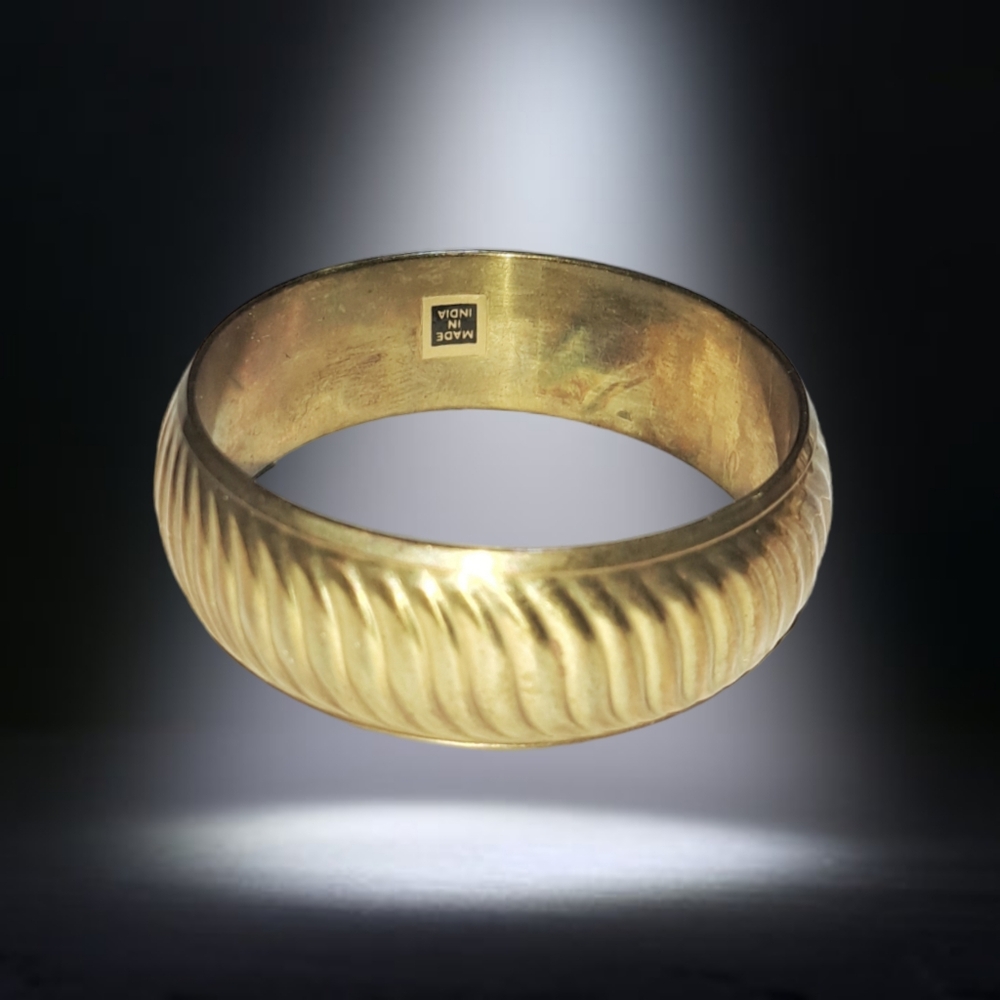 🎄10/$20. Brass Hard Bracelet